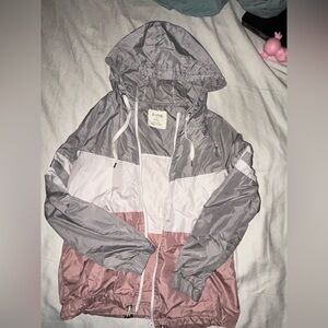 Zine Clothing Gray and White Windbreaker